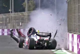 saudi arabian grand prix  saudi grand prix  Michael Schumacher s son Mick Schumacher  Mick Schumacher accident  മിക്ക് ഷുമാക്കര്‍ അപടത്തില്‍ പെട്ടു  സൗദി ഗ്രാന്‍ഡ് പ്രിക്‌സ്  മൈക്കല്‍ ഷുമാക്കര്‍  ഹാസ് എഫ്‌ വണ്‍ ടീം (Haas F1 Team)