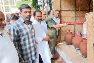 చలివేంద్రాన్ని ప్రారంభించిన ఈటీవీ భారత్​ వైస్​ ప్రెసిడెంట్​