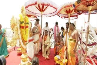 Started Yadadri Temple Reopening process and cm kcr is the first devotee to start