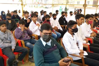 Drug De-Addiction Awareness Camp in Pulwama: منشیات کے مضر اثرات پر پلوامہ میں پروگرام منعقد