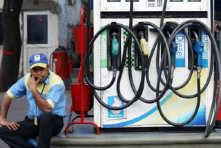 National strike  kozhikode collector requests petrol pumps to open  kozhikode district collector  ദേശീയ പണിമുടക്ക്  പെട്രോൾ പമ്പുകൾ തുറക്കണമെന്ന് കോഴിക്കോട് കലക്‌ടർ  ഡോ. എൻ തേജ് ലോഹിത് റെഡ്ഡി  Dr. N Tej Lohit Reddy