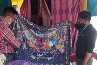 Pashmina shawls in Surajkund Mela