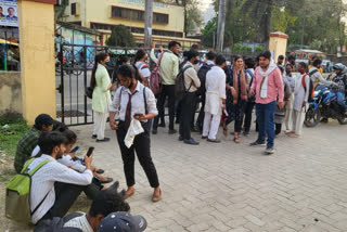 Students Ruckus outside Gossner College