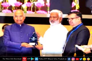 UP gets 3rd National Water Award  Lucknow latest news  etv bharat up news  UP को मिला तीसरा राष्ट्रीय जल पुरस्कार  मुजफ्फरनगर बना उत्तर भारत का सर्वश्रेष्ठ जिला  National Water Award  UP gets 3rd National Water Award  best district of North India  Muzaffarnagar becomes best district  तीसरा राष्ट्रीय जल पुरस्कार  अवार्ड प्रदेश को जल संवर्धन  जल शक्ति मंत्रालय  जल शक्ति मंत्री स्वतंत्र देव सिंह  नेशनल वॉटर अवार्ड  UP को मिला तीसरा राष्ट्रीय जल पुरस्कार