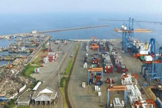 Fishermen protest at visakha port