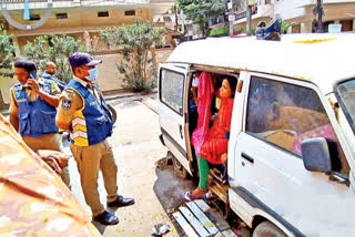 Expelled from hostel over unpaid fees, Telangana woman living in car for two years