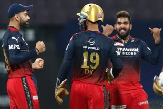 ipl 2022, kkr all out for 128 against rcb