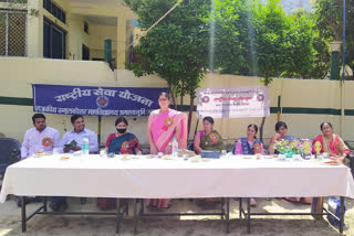 District Panchayat President supported Satpal Maharaj