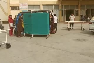 delivery in e rickshaw in Panipat