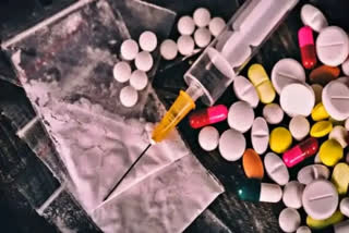 controversy between ED and Excise Department in Tollywood drugs case