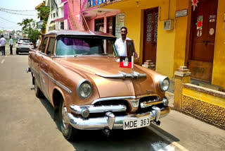 councilor used mgr car  councilor used mgr car in kumarapalayam  kumarapalayam councilor used mgr car  எம்.ஜி.ஆர் காரில் சென்ற நகர்மன்ற உறுப்பினர்  எம்.ஜி.ஆர் காரில் கூட்டத்திற்கு சென்ற நகர்மன்ற உறுப்பினர்  எம்.ஜி.ஆர் கார்