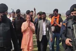 CM Yogi Visit to Ayodhya :  રામ મંદિર નિર્માણકાર્યની પ્રગતિ વિશે જાણવા અયોધ્યામાં સીએમ યોગી, શું કહ્યું જાણો