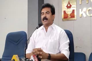 Nattak Suresh criticizing vd satheesan  k rail protest of udf in kottayam district  internal politics of congress  നാട്ടകം സുരേഷ് വിഡി സതീശനെ വിമര്‍ശിക്കുന്നു  കോണ്‍ഗ്രസിലെ ആഭ്യന്തര രാഷ്ട്രീയം  കോട്ടയത്തെ യുഡിഎഫ് കെ റെയില്‍ സമരം