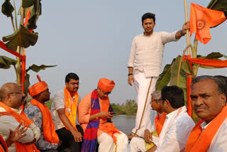 dKarnataka's Kishkinde is the birthplace of Hanuman: Says MP Tejasvi Surya  Karnataka's Kishkinde is the birthplace of Hanuman  ഹനുമാൻ ജനിച്ചത് കിഷ്‌കിന്ധേയിൽ  ഹനുമാന്‍റെ ജന്മസ്ഥലം  ഹനുമാൻ ജനിച്ചത് കിഷ്‌കിന്ധേയിലെന്ന് തേജസ്വി സൂര്യ  തിരുമല തിരുപ്പതി ദേവസ്ഥാനം  ശ്രീ ഹനുമാൻ ജന്മഭൂമി തീർത്ഥ ക്ഷേത്ര ട്രസ്റ്റ്