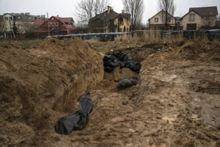 civilian bodies found near Kyiv  Ukraine Russian War  bodies of civilian found near Kyiv  Ukraine: 410 civilian bodies found near Kyiv  കീവിന് സമീപം 410 മൃതദേഹങ്ങള്‍ കണ്ടെത്തി