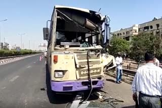 ST Bus Accident in Ahmedabad: CTMથી શરૂ થતા અમદાવાદ-વડોદરા એક્સપ્રેસ હાઈવે પર ST બસનો અકસ્માત, 1નું મોત