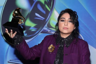 عروج آفتاب گریمی ایوارڈ جیتنے والی پہلی پاکستانی گلوکارہ