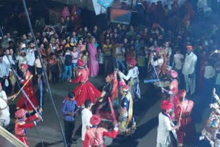 Gangaur procession by Shri Laxminarayan Trust