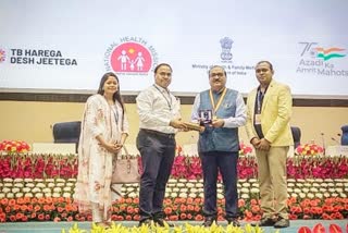 Koriya gets bronze medal in TB eradication program at national level