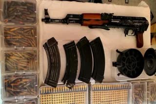 شاملی میں AK-47 رائفل اور 1300 کارتوس کے ساتھ انیل نامی شخص گرفتار
