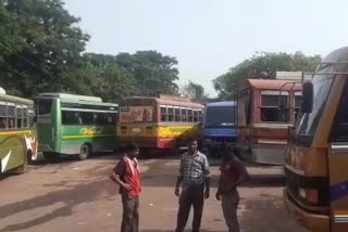 Durgapur Minibus Association Stopped 70 Minibuses Due to Fuel Price Hike