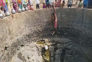 Kaprada Water Problem : ઘોટવણ ગામે જીવના જોખમે પાણી મેળવી રહી છે મહિલાઓ, કરોડોની યોજના છતાં વલખાં