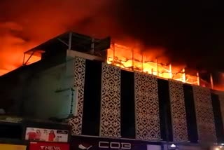 fierce fire in 5 storey jaipur hotel