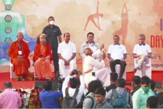 World Health Day: Om Birla, Union Ministers participate in 'Yoga Utsav' at Red Fort