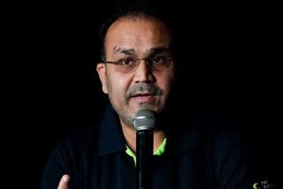 Rohit Sharma  Virender Sehwag  Virender Sehwag faces backlash over vada pav tweet  IPL 2022  ഐപിഎല്‍ 2022  വിരേന്ദര്‍ സെവാഗ്  രോഹിത് ശര്‍മ  മുംബൈ ഇന്ത്യന്‍സ്