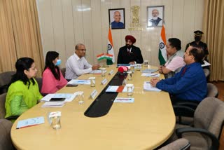 uttarakhand-governor-gurmeet-singh-meeting