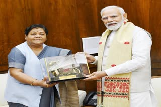 Governor Anusuiya Uikey meets PM Narendra Modi