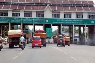 Many Goods Vehicles Stopped Due to Increased Toll Tax and Fuel Price Hike