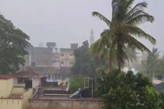 Heavy rains accompanied by thunderstorms in Belgaum