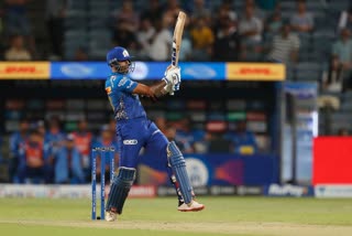 IPL 2022  Royal Challengers Bangalore vs Mumbai Indians  IPL score updates  മുംബൈ ഇന്ത്യന്‍സ് vs റോയല്‍ ചലഞ്ചേഴ്‌സ് ബാംഗ്ലൂര്‍  സൂര്യകുമാര്‍ യാദവ്