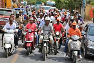 ರಸ್ತೆಯ ಗುಣಮಟ್ಟ ಪರಿಶೀಲಿಸಿದ ಶಾಸಕ ಅರವಿಂದ ಲಿಂಬಾವಳಿ