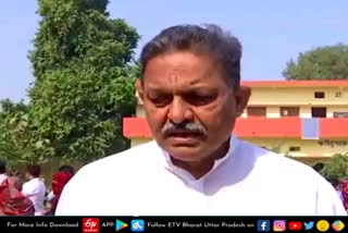 The ruling party uses its influence and missionaries - Afzal Ansari  Ghazipur latest news  etv bharat up news  बसपा सांसद अफजाल अंसारी  मशीनरी का कर रही दुरुपयोग  BSP MP Afzal Ansari  Afzal Ansari targets Yogi government  बसपा सांसद अफजाल अंसारी  कांग्रेस के पूर्व अध्यक्ष राहुल गांधी  बसपा सुप्रीमो मायावती  बसपा सांसद अफजाल अंसारी