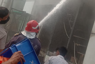 Fire breaks out at a banquet hall in Delhi Peeragarhi Chowk