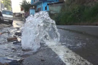 Water flowing on the road in Solan