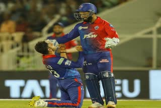 Delhi Capitals return to winning ways by out-batting KKR as Kuldeep exacts sweet revenge