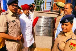 Statue of martyr police constable unveiled