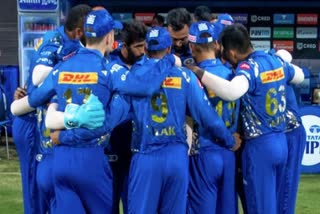 IPL 2022: Irfan Pathan on Mumbai Indians dont have a bowler to support Bumrah