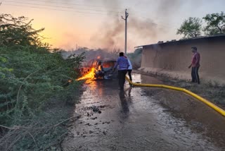 etawah kota burning car news