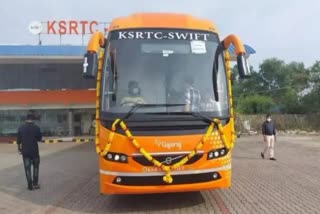 ksrtc swift bus service  കെ.എസ്‌.ആർ.ടി.സി - സ്വിഫ്റ്റ് സർവീസ് ഓടിത്തുടങ്ങി  കെ.എസ്‌.ആർ.ടി.സി - സ്വിഫ്റ്റ് സർവീസ്  കെ.എസ്‌.ആർ.ടി.സി - സ്വിഫ്റ്റ് സർവീസ് ഉദ്‌ഘാടനം ചെയ്‌ത് മുഖ്യമന്ത്രി  ksrtc swift bus service flag off by pinarayi vijayan