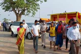 5t secretary vk pandian visits taratarini temple