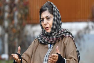 Mehbooba mufti put under house-arrest  Mehbooba mufti  Mehbooba ‘under house arrest’ ahead of Shopian visit  മെഹബൂബ മുഫ്‌തി വീട്ടുതടങ്കലിൽ  മെഹബൂബ മുഫ്‌തിയെ വീട്ടുതടങ്കലിലാക്കി  ഷോപിയാൻ സന്ദർശനത്തിന് മുന്നോടിയായി മെഹബൂബ മുഫ്‌തിക്ക് നേരെ നടപടി