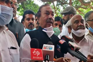 bjp-highcommand-decided-get-the-resignation-from-eshwarappa