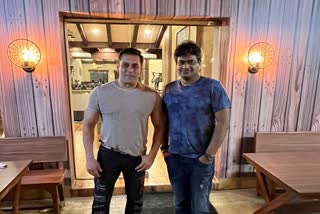 Salman khan Harishankar meets