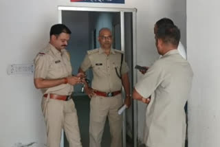 Suicide In Chittorgarh Police line