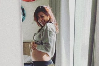 Pranitha Subhash baby bump picture