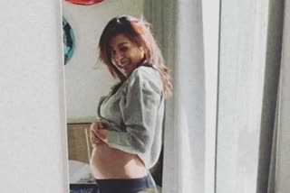 Pranitha Subhash Baby bump Pic